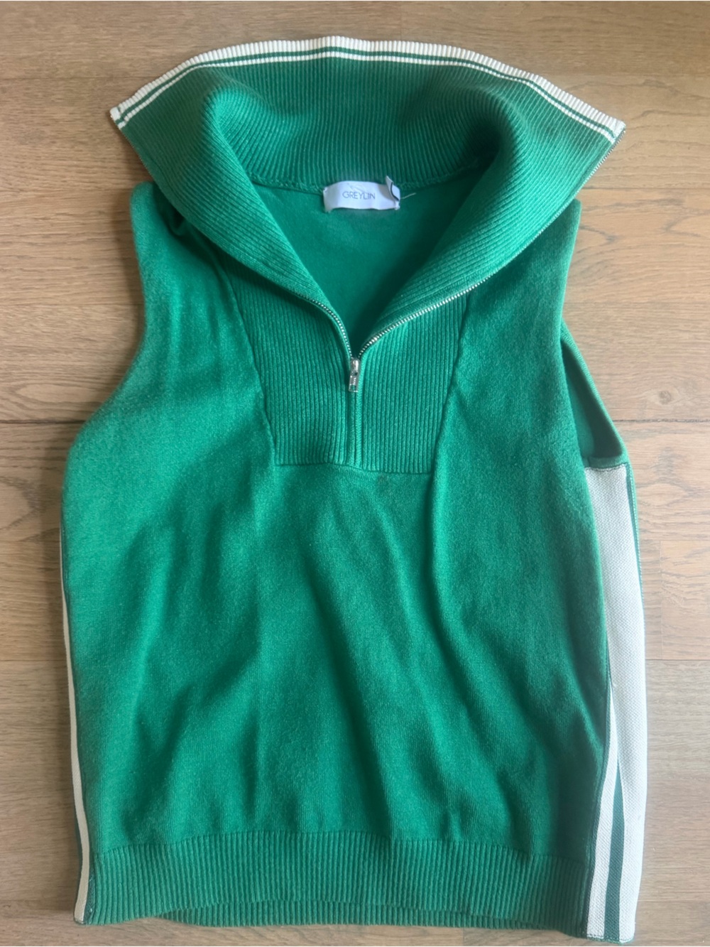 Greylin Emerald Green Zip-Front Knit Top with cream accents